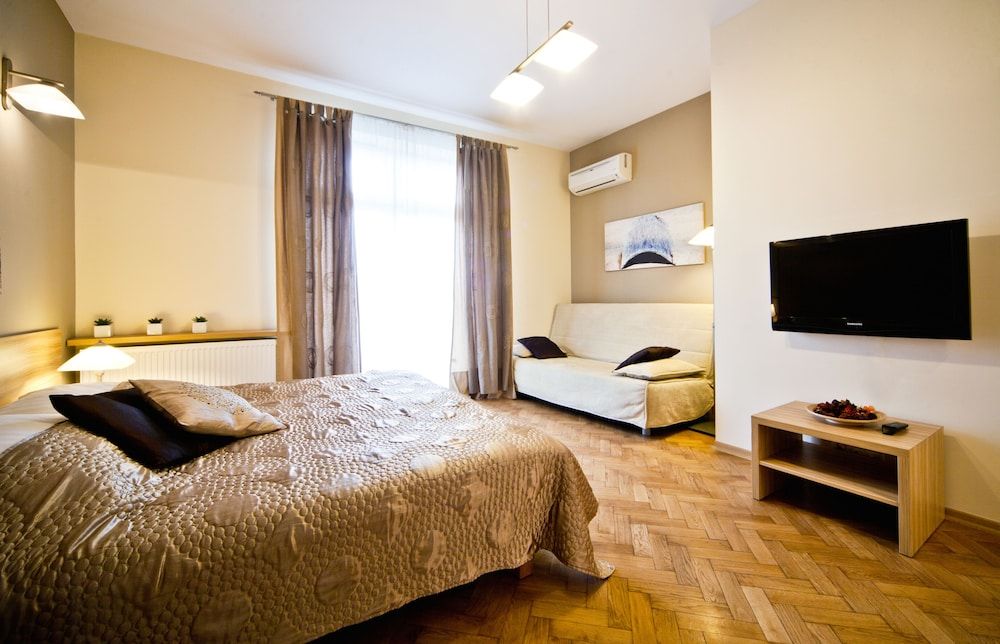 4Seasons Apartments Cracow Apartment, 2 Bedrooms, Balcony, Garden View (6 pax) 17