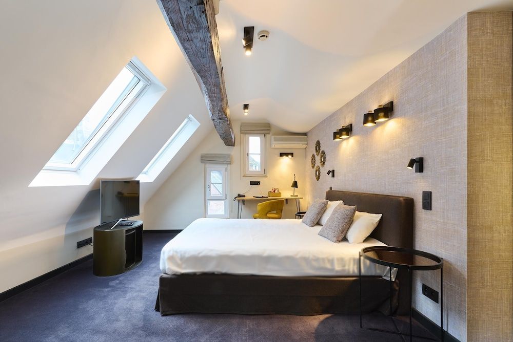 Les Tanneurs de Namur Luxury Suite with Spa Bath and Sofa Bed