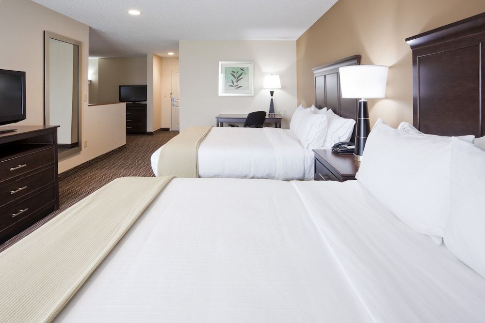 Suite, 2 Queen Beds