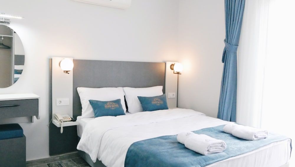 undefined Nefis Hotel City 2