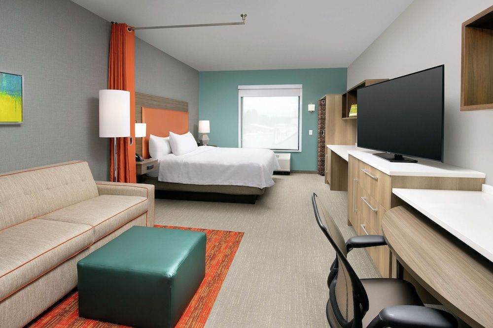 Studio Suite, 1 King Bed, Non Smoking