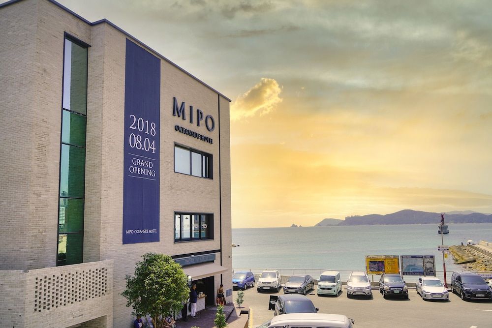 undefined Mipo Oceanside Hotel 4