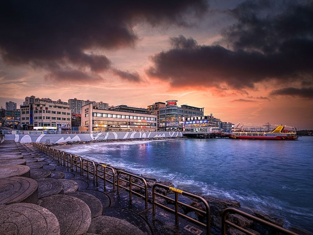 undefined Mipo Oceanside Hotel 7