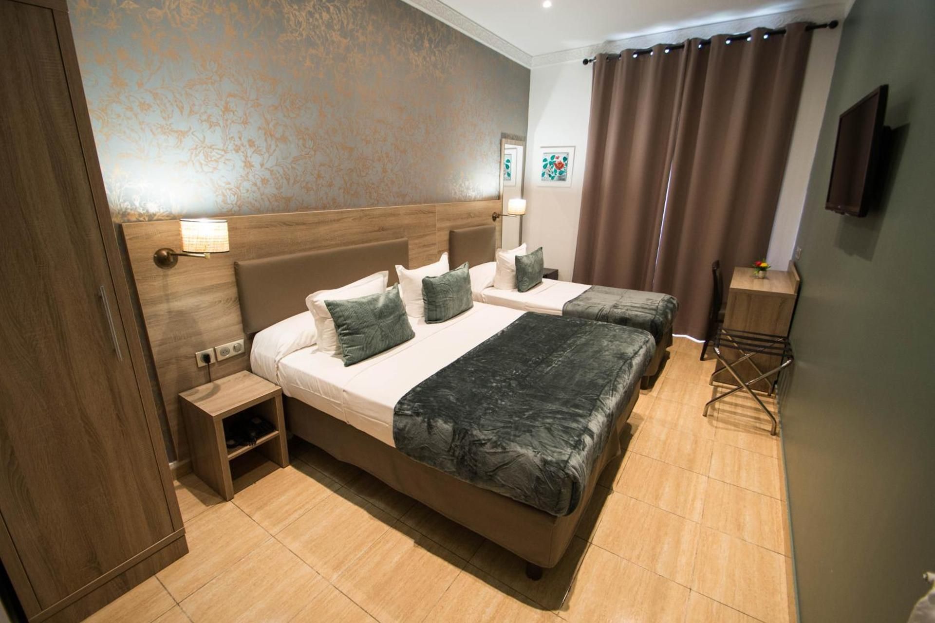 undefined Hotel Parisien 6