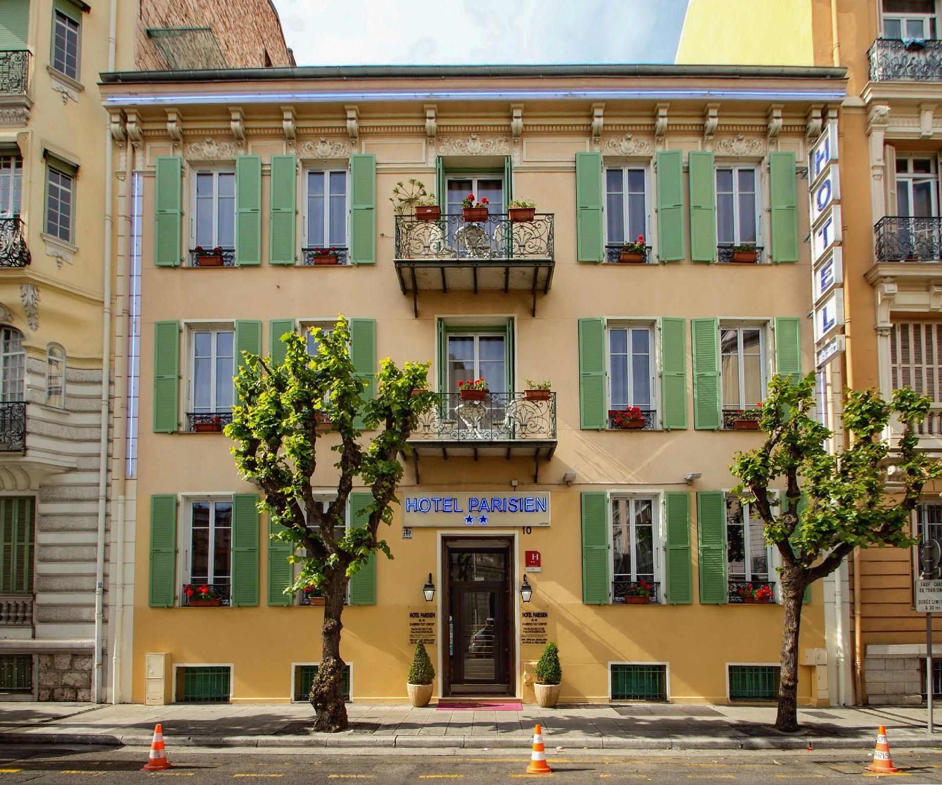 undefined Hotel Parisien 2