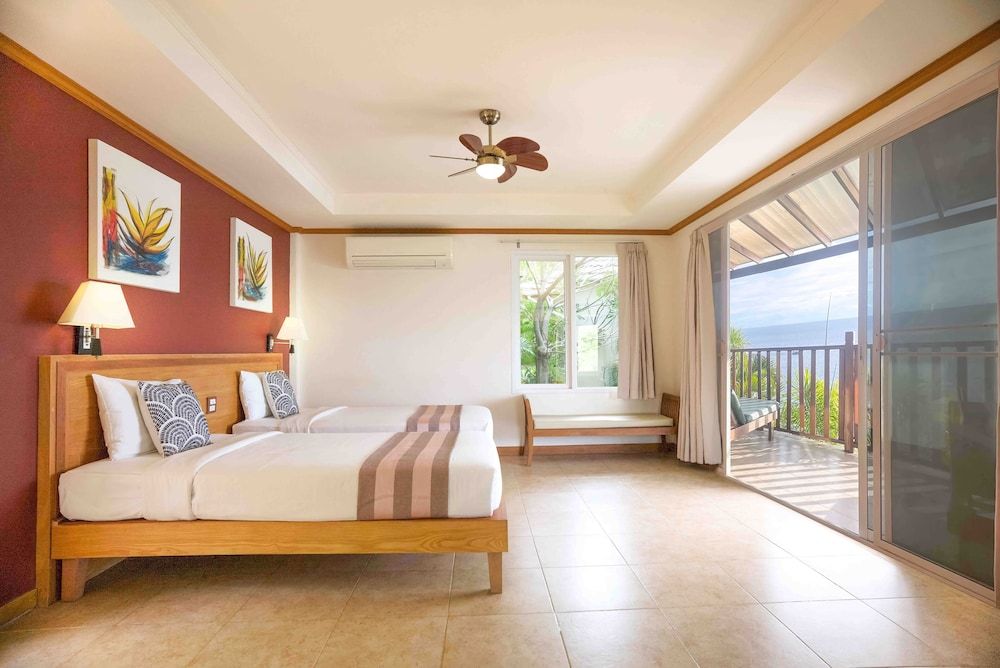 Pinnacle Koh Tao Resort Family Room 2