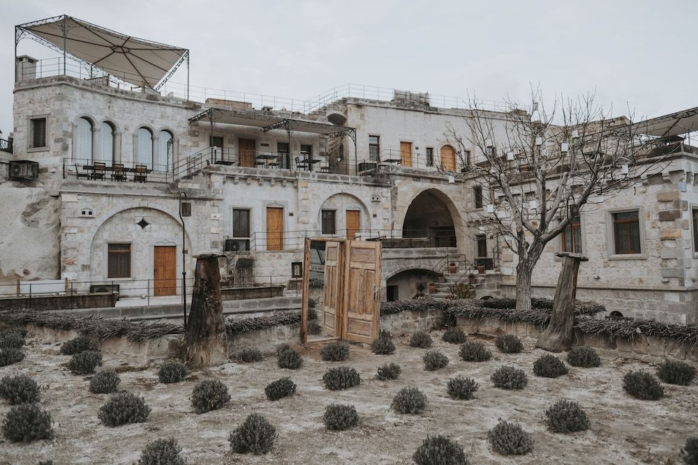 undefined Design Cave Hotel 3