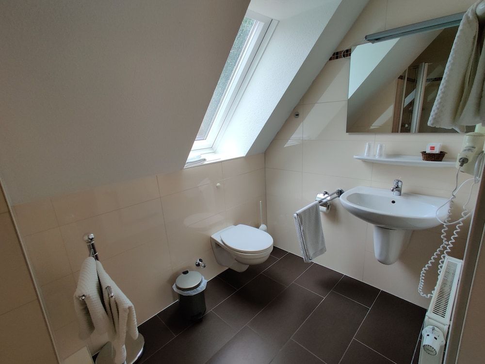 Hotel Xenia Quadruple Room 3