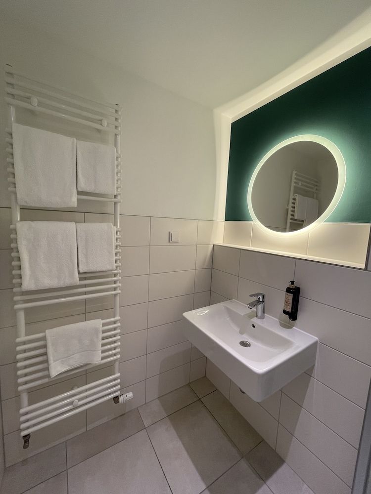 Hotel Xenia Single Room 3