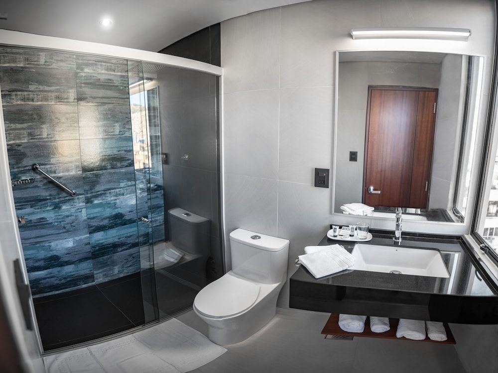 Mitru Express Master Suite 6