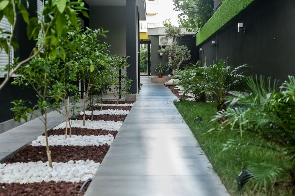 Stile Suite Family Hotel Economy Studio Suite, 1 Queen Bed, Non Smoking, Garden View 9