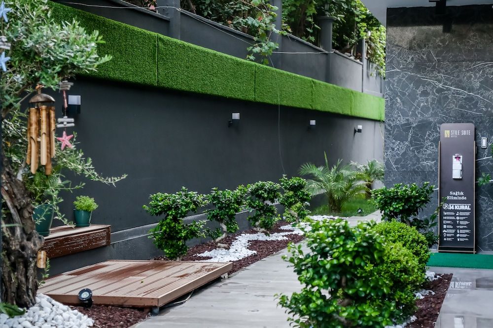 Stile Suite Family Hotel Economy Studio Suite, 1 Queen Bed, Non Smoking, Garden View 16