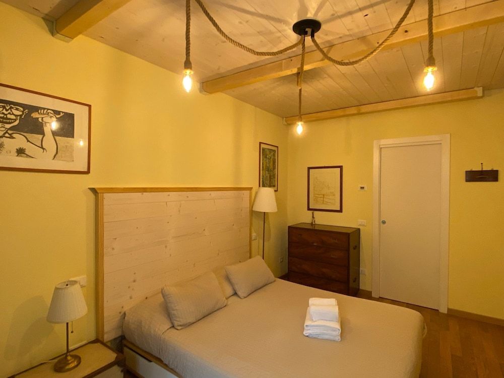 5 Terre Pelagos 2 Double Room (Great Eastern) 7