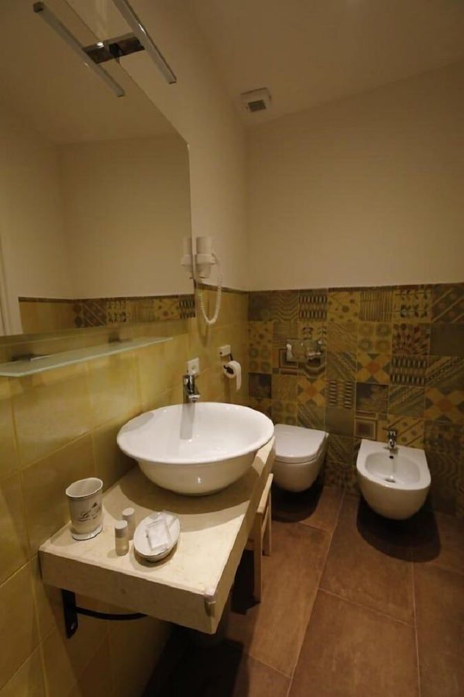 5 Terre Pelagos 2 Double Room, Sea View (Newport) 9