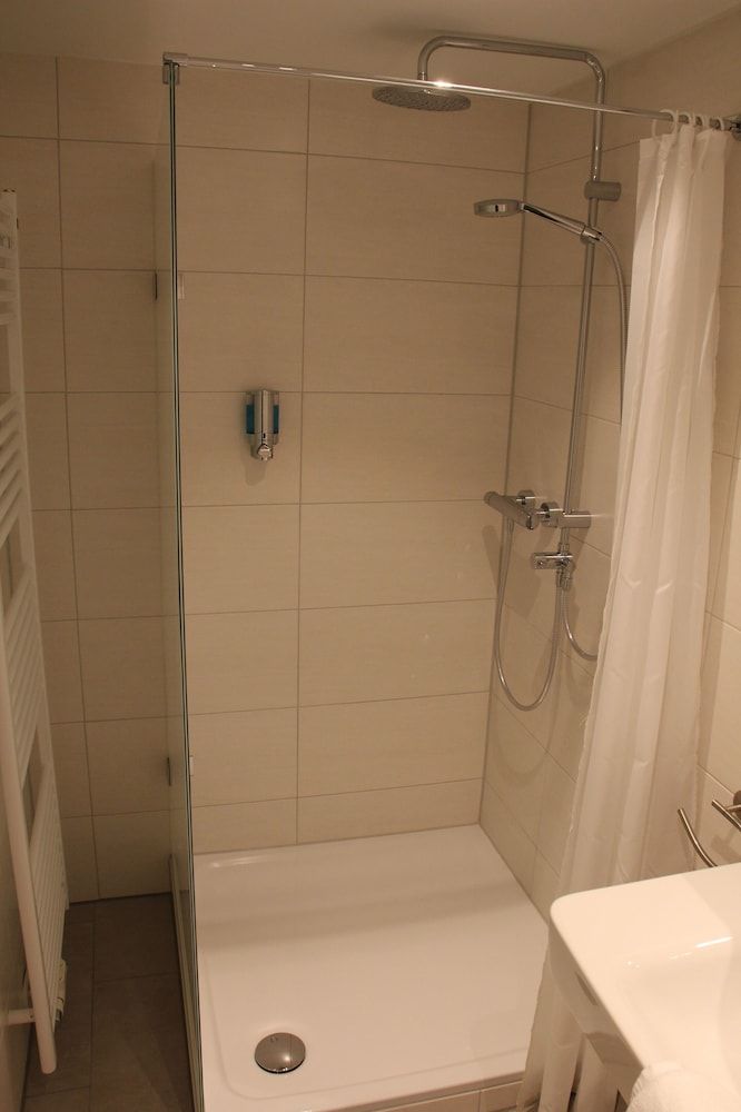 Hotel Weinhaus Möhle Traditional Double Room 5