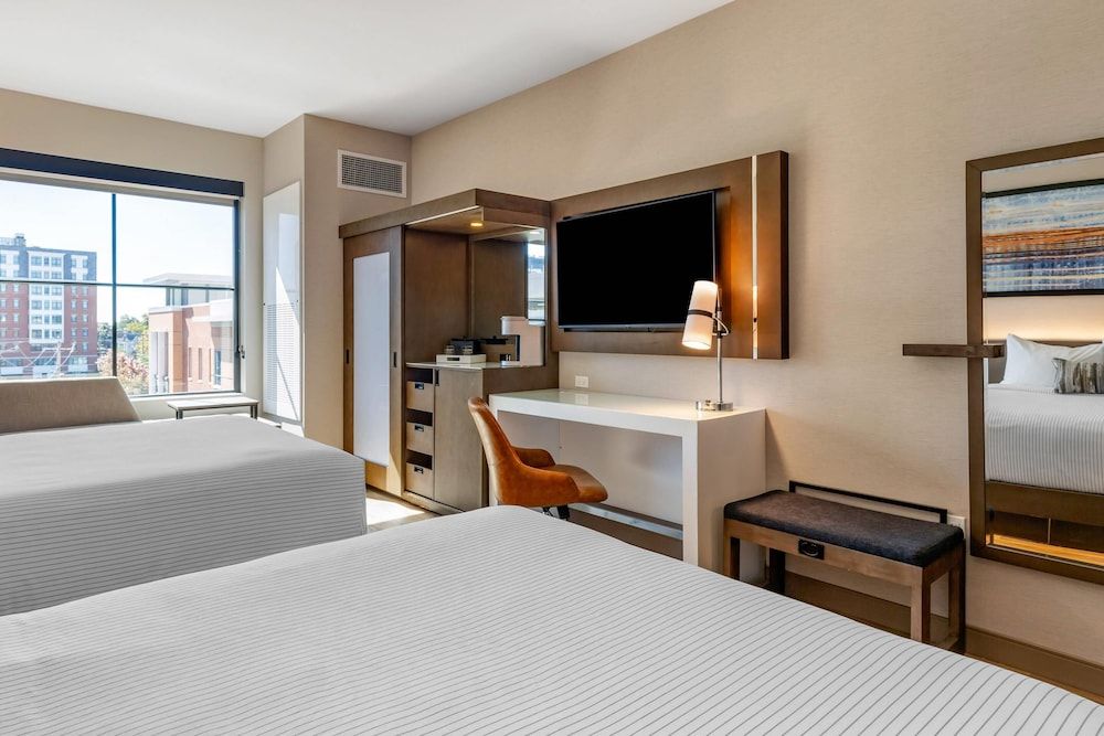 Standard Room, 2 Queen Beds, Non Smoking