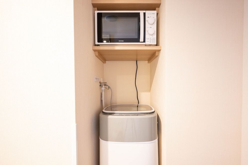 Deluxe Double Room, Non Smoking (with Washing Machine & Microwave)