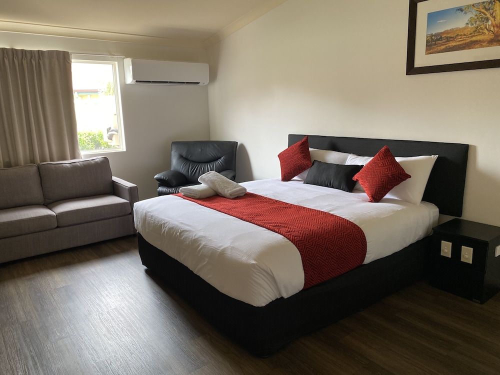 Executive Suite, Spa