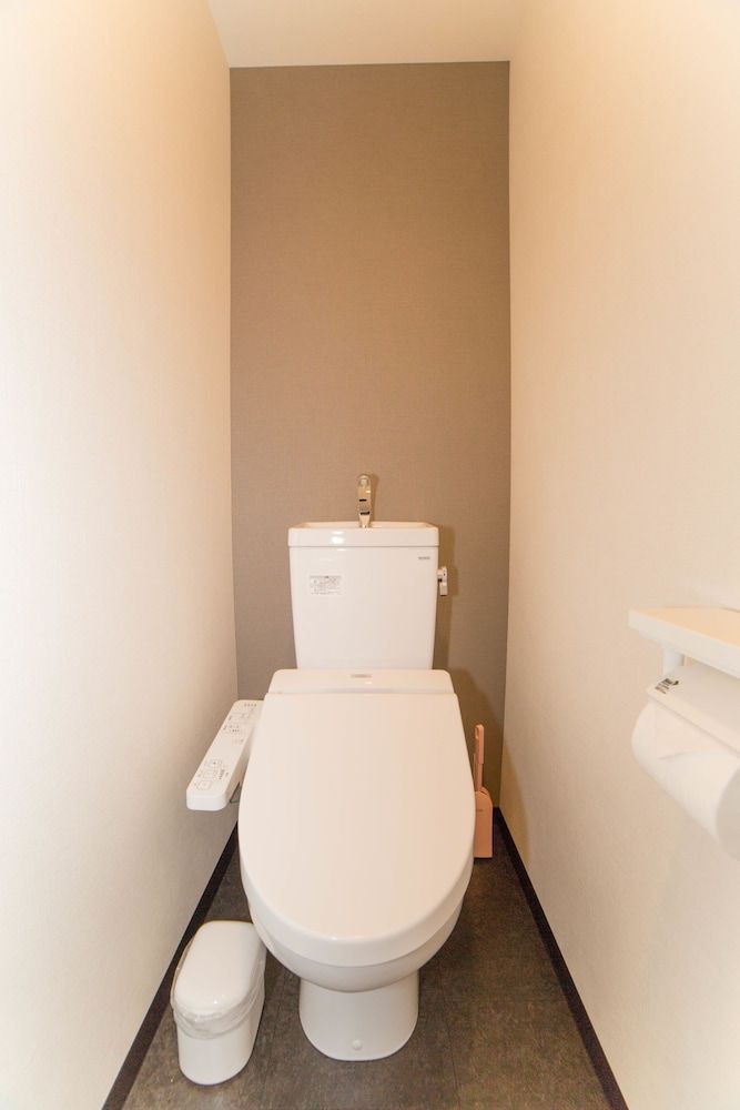 Universal Haneda Twin Room 8