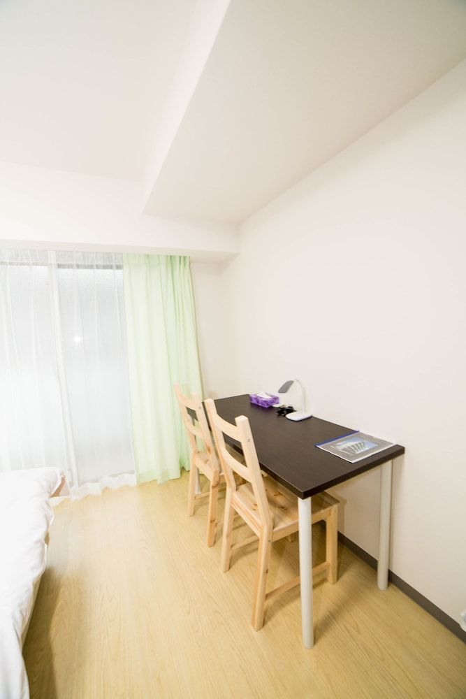 Universal Haneda Twin Room 10