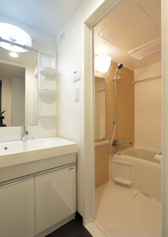 Universal Haneda Twin Room 6