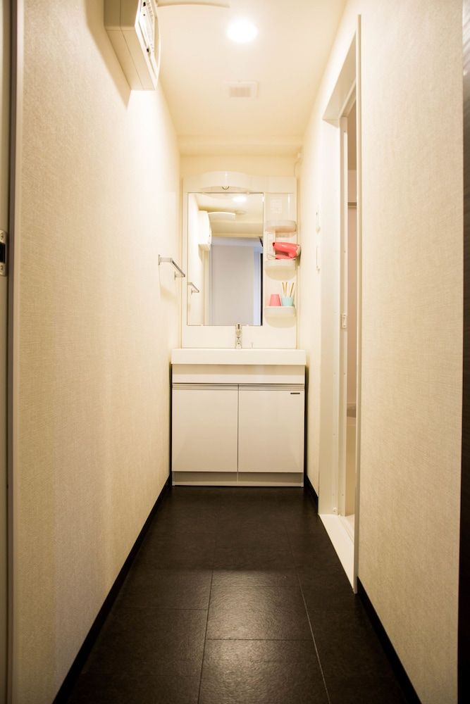 Universal Haneda Premier Room, Multiple Beds 6