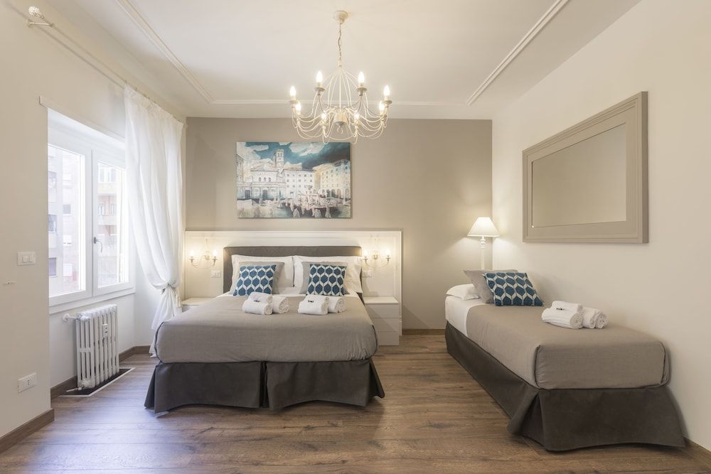 undefined Trastevere Gallery Suites 3