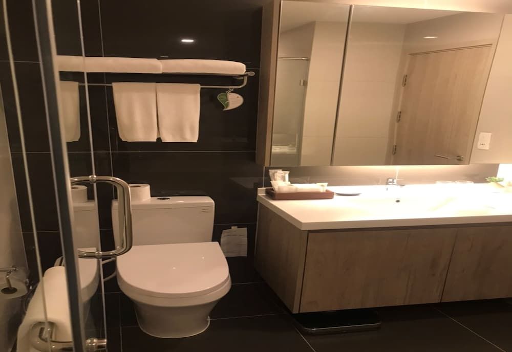 Somerset Harbourview Sri Racha Executive Studio 4