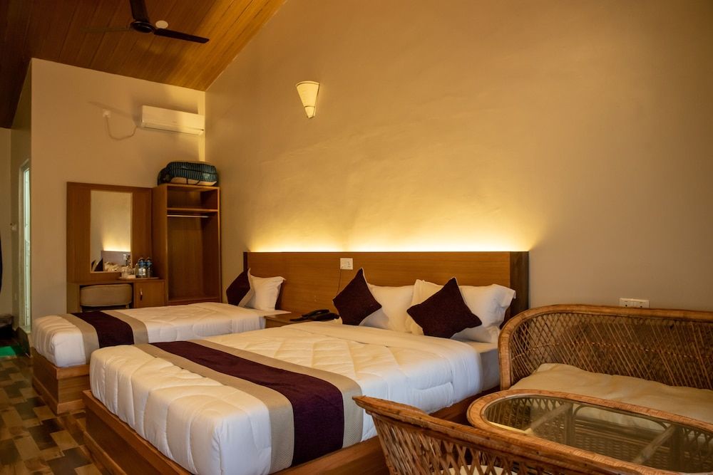 Busy Bee Resort Pokhara Super Deluxe Room 2