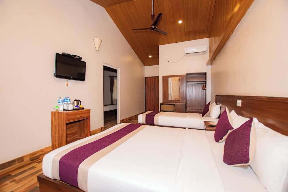 Busy Bee Resort Pokhara Super Deluxe Room 6