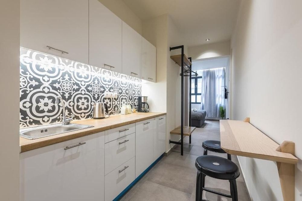 undefined Filia Place 10