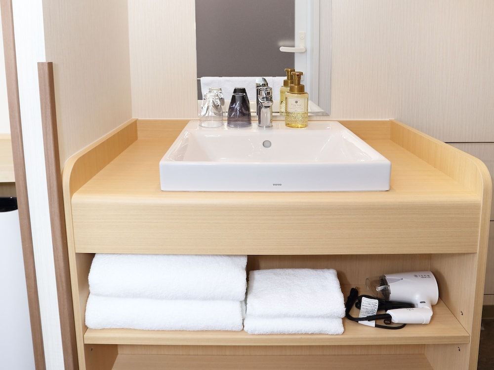 Henn na Hotel Premier Kyoto Eki Hachijoguchimae Hollywood Twin Room 10