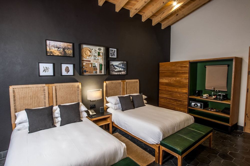 Cinco Rodavento Quadruple Room, Multiple Beds, Private Bathroom, Tower 2