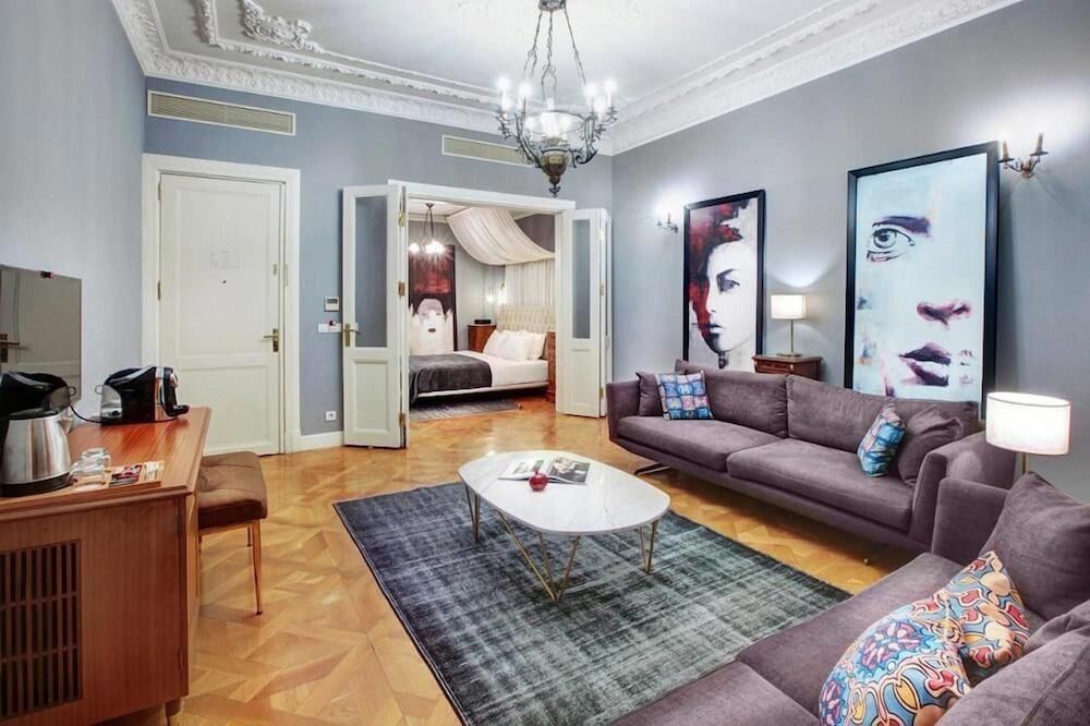 undefined Lina Hotel Taksim Pera