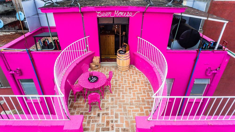 undefined Mala Vecindad Beer Hotel 8