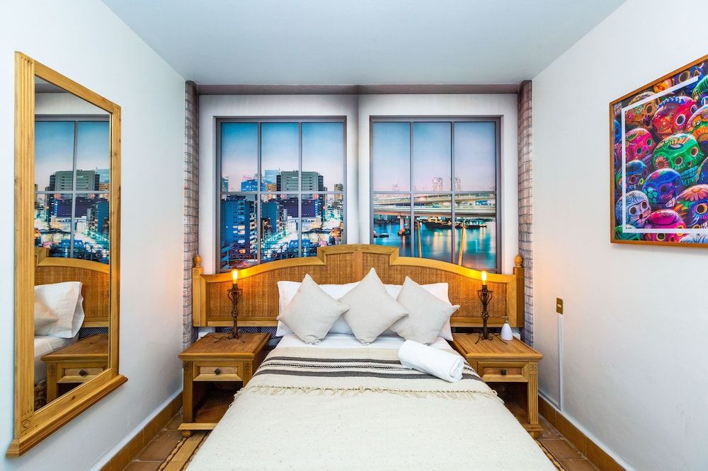 undefined Mala Vecindad Beer Hotel 2