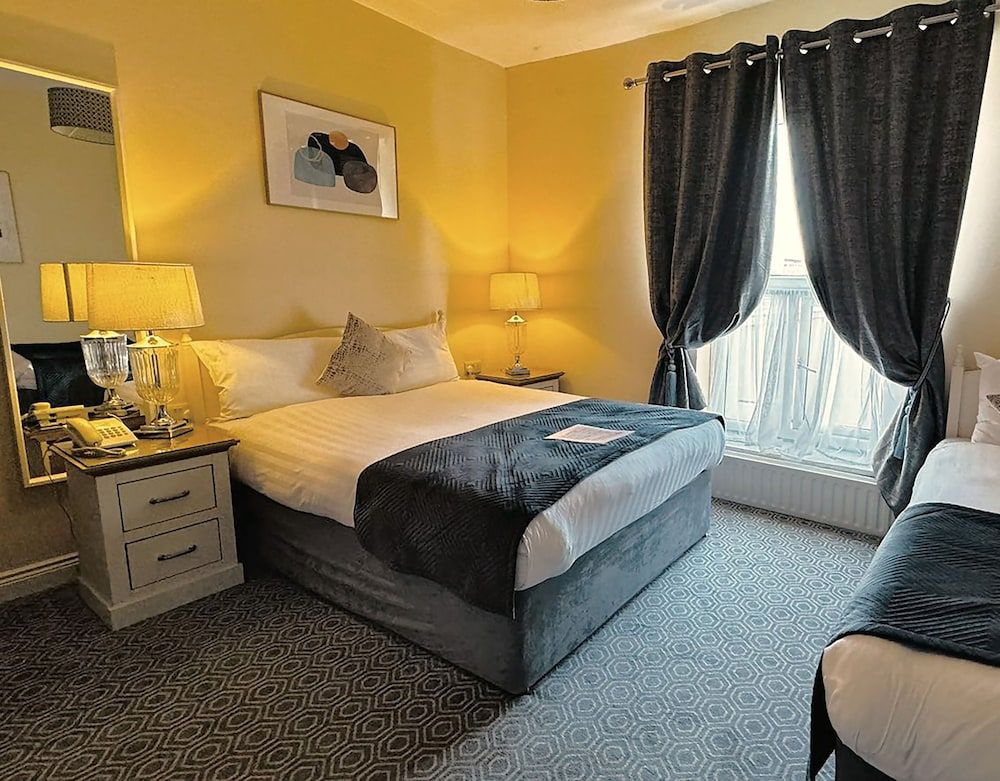 undefined Waterloo Lodge 3