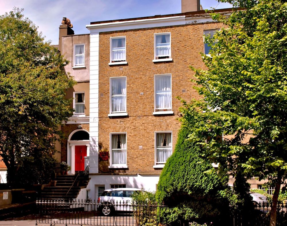 undefined Waterloo Lodge 6