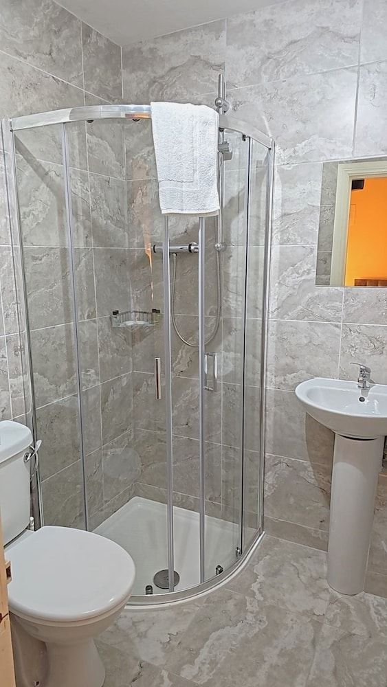 Waterloo Lodge Standard Double Room, 1 Double Bed, Ensuite 5