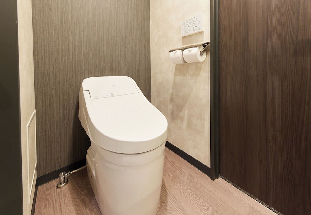 hotel MONday Kyoto Marutamachi Standard Twin Room with Sofabed, Non Smoking/Shuttle buses to Kinkakuji available 9