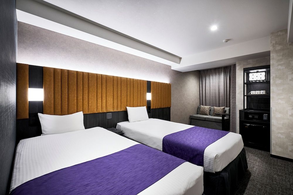 Deluxe Twin Room with Sofa bed and Extra bed, Non Smoking/Shuttle buses to Kinkakuji available!