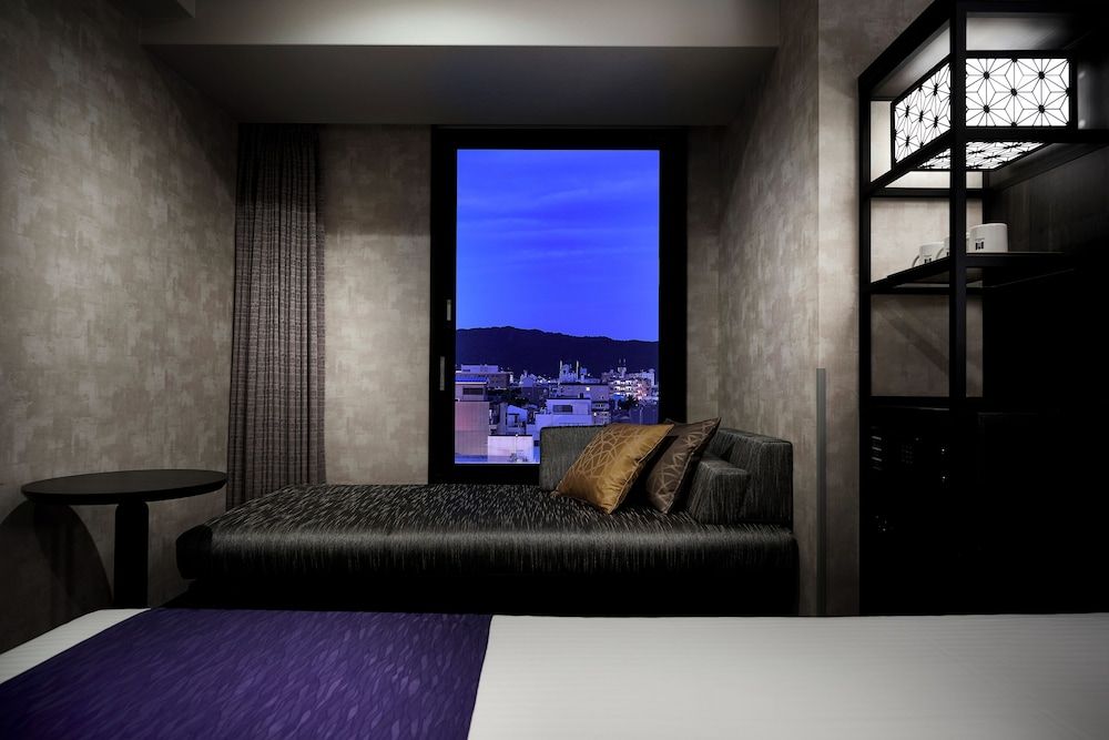 hotel MONday Kyoto Marutamachi Standard Twin Room with Sofabed, Non Smoking/Shuttle buses to Kinkakuji available 11