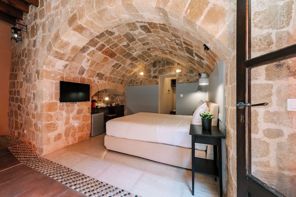 Suite (Aragon)