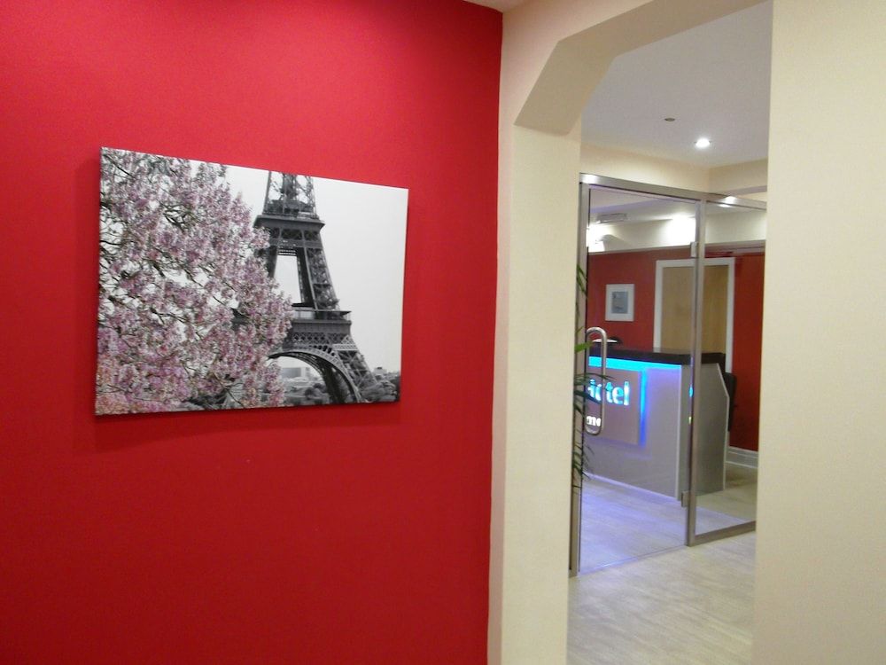 undefined Ville Hotel