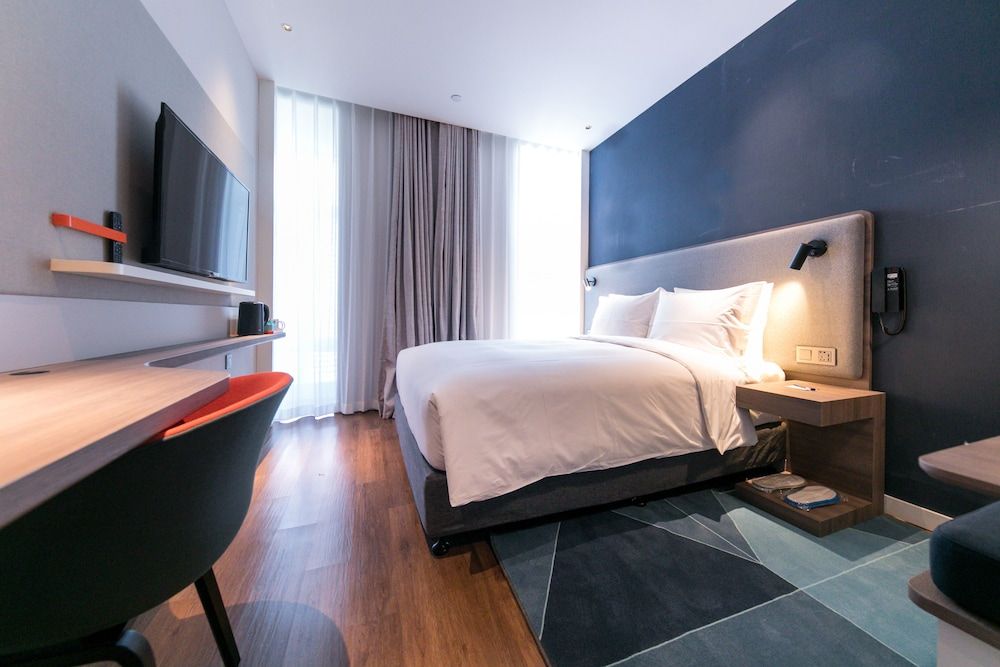 Holiday Inn Express Shanghai Tangzhen by IHG Standard Room, 1 Queen Bed 2