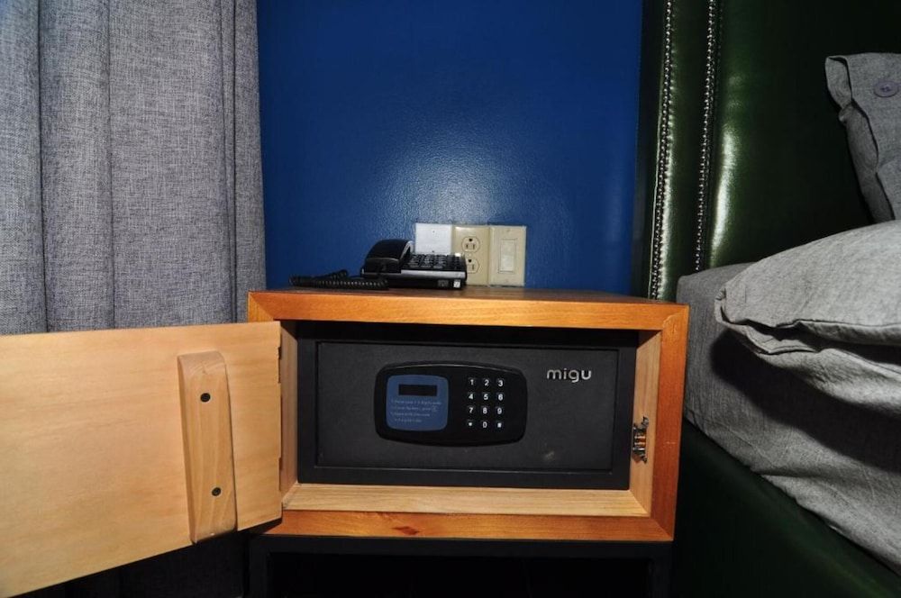 Saipan Skyline Designers Hotel Superior Ocean View Room 9