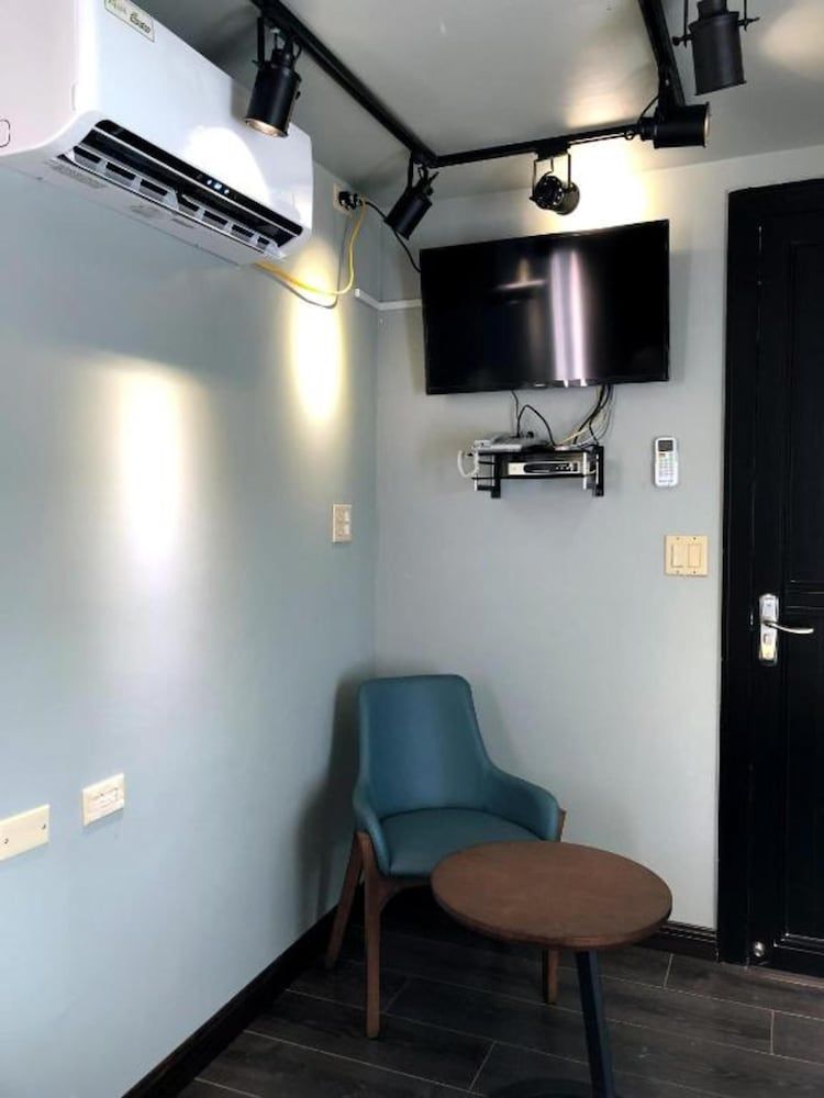 Saipan Skyline Designers Hotel Balcony Room 5