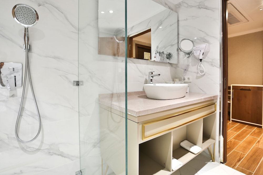 Sahid Zarafshon Hotel Luxury Suite, 1 King Bed 4