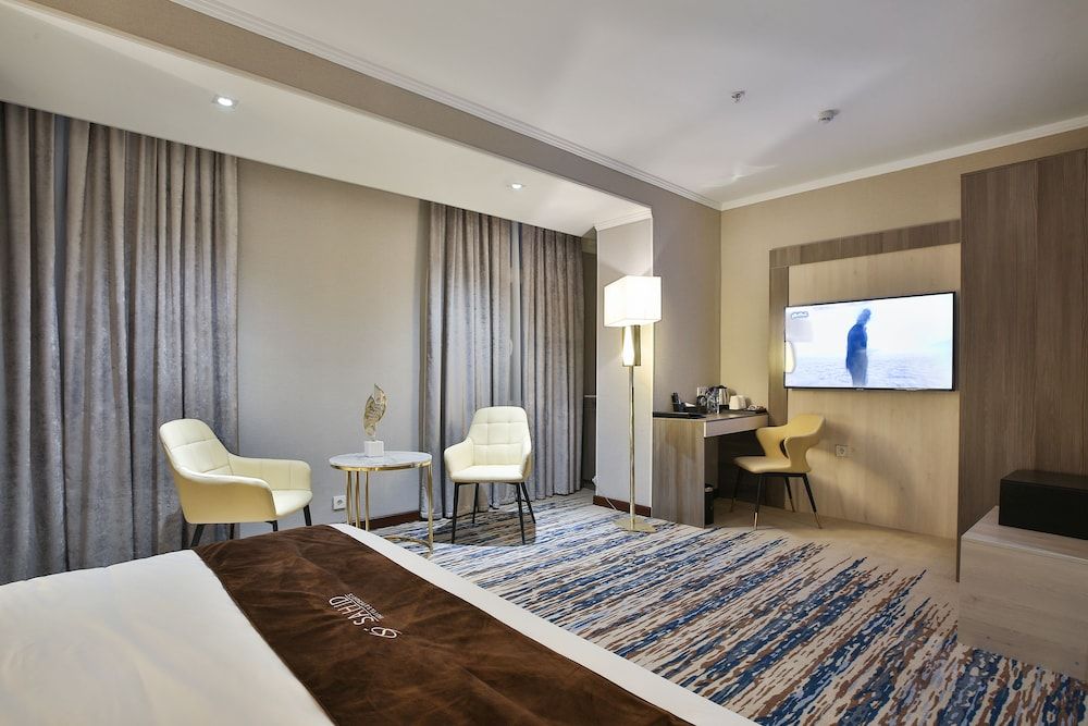 Sahid Zarafshon Hotel Deluxe Double Room 2