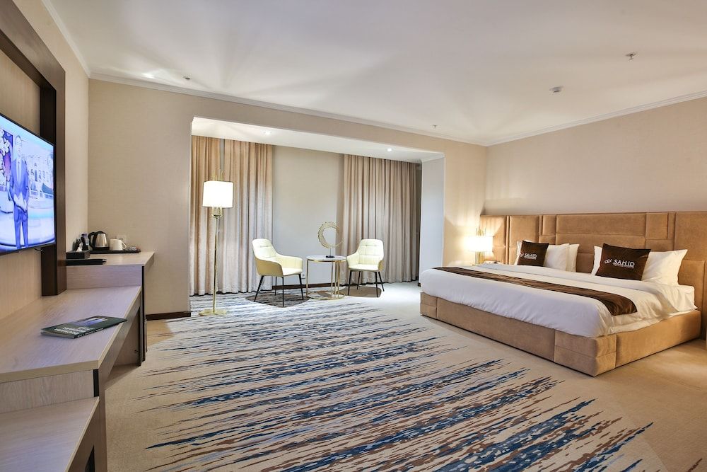 Sahid Zarafshon Hotel Luxury Suite, 1 King Bed 3